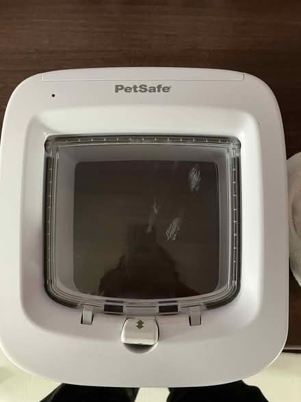 Photo of free PetSafe Microchip Cat Door (Woodford Halse NN11) #2