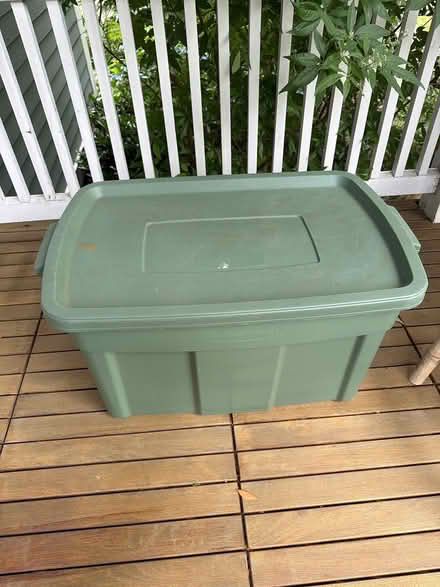 Photo of free Large Rubbermaid storage tub (Del Ray) #1