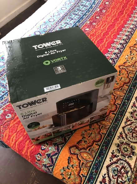 Photo of free Tower 6 ltr digital air-fryer (Lyneham OX7) #2