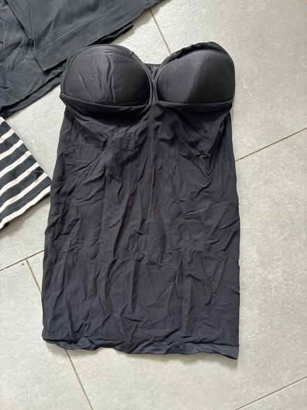 Photo of free Women’s clothes (Feltham TW13) #2