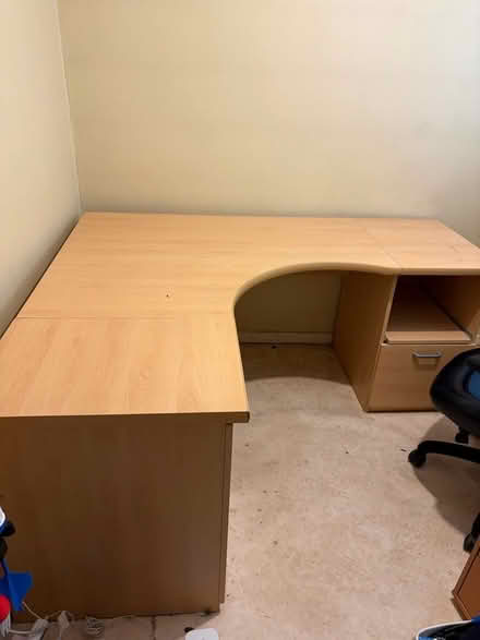 Photo of free Corner Desk (Ash GU12) #1