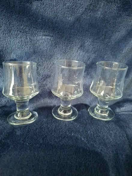 Photo of free Glasses&Glass Mug (Welling DA16) #1