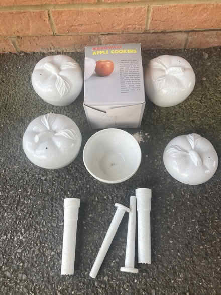 Photo of free Microwave apple cookers (Leigh Park BA13) #1