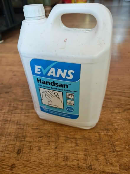 Photo of free Half a tub of sanitiser (Great Sutton CH66) #1