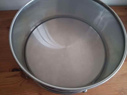 Photo of free Cake storage/display (Gleneagles area, Wboro NN8) #2