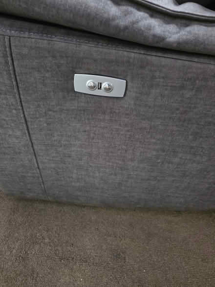 Photo of free 3.seater recliner (Chapel allerton LS7) #3