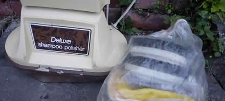 Photo of free Polisher/scrubber (Hyde Park, Off Cream St.) #1