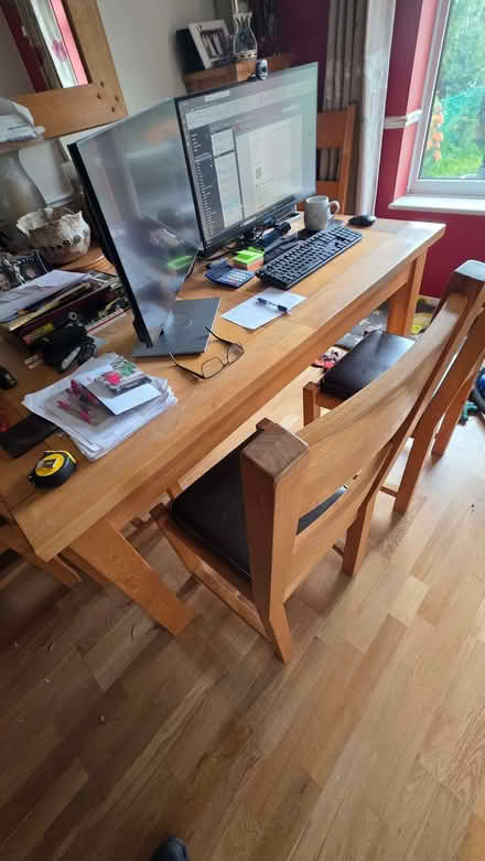 Photo of free Extending dining table and chairs (Hullbridge SS5) #1