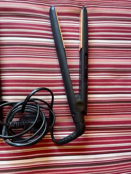 Photo of free Hairdrier & 2 straighteners (CH43) #4