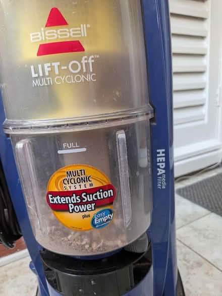 Photo of free Bissel vacuum cleaner (Woodside TF7) #3