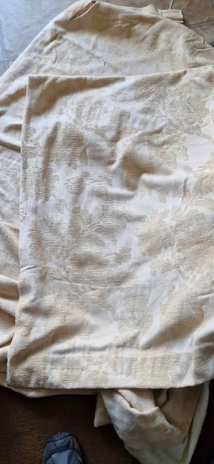 Photo of free Pr cream/pale yellow curtains (Upper Wellsway) #1