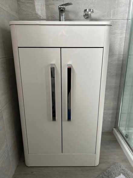 Photo of free Basin and Vanity Unit (Strood ME2) #1