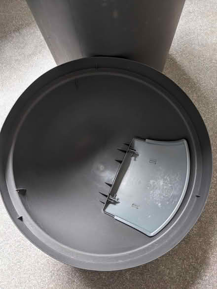 Photo of free Kitchen bin - springs missing (SW9) #3