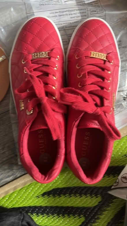 Photo of free Guess shoes (Ub60ln) #1