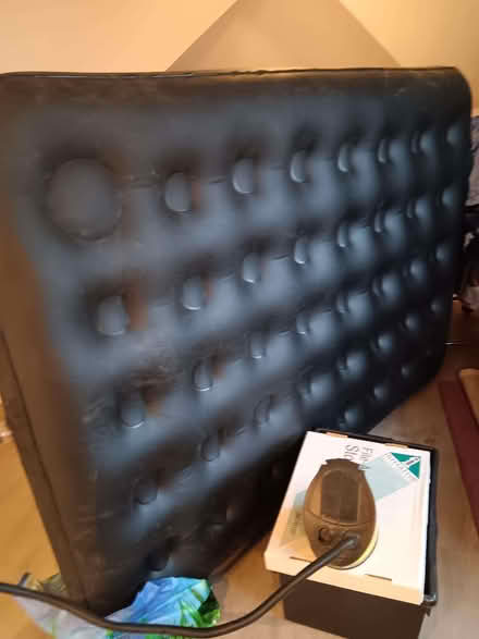 Photo of free Inflatable single bed. (Marlow SL7) #1