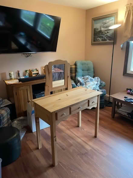 Photo of free Girls Vanity (Canton) #1