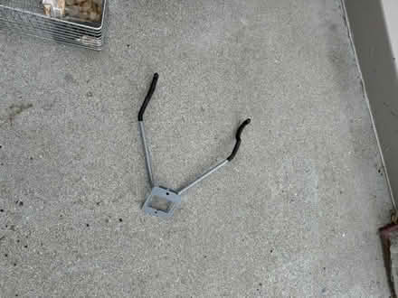 Photo of free Moving give away (Upper Dimond) #4