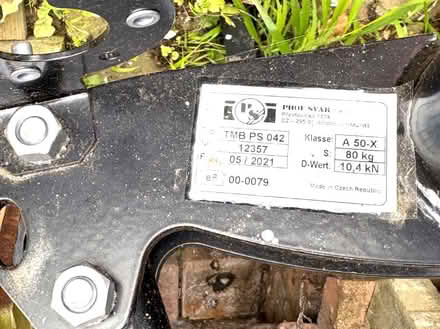 Photo of free Trailer hitch assembly for Skoda Yeti. New and unused. (Woodmancote GL11) #1