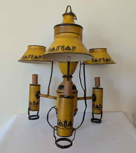 Photo of free Vintage Ceiling Light (Crescent Park) #1