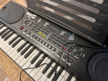 Photo of free Electric Keyboard (Redditch B97) #2