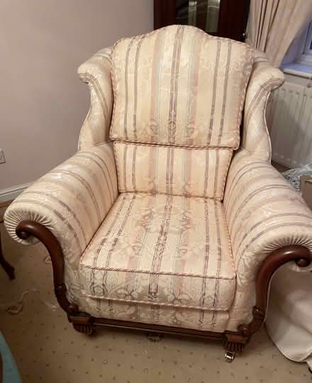 Photo of free vintage armchairs (Cadoxton-juxta-Neath SA10) #1