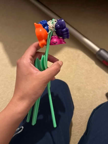 Photo of free Item (KT3 new malden) #1