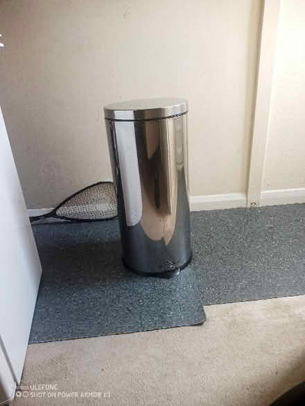 Photo of free Kitchen pedal bin (New Malden KT3) #1
