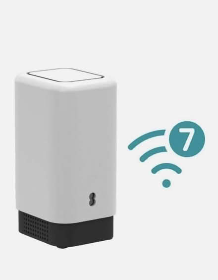 Photo of Three or EE 5G wifi, data sim (N5 Highbury) #2