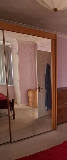 Photo of free old Item Photo OFFERED OFFER: large 2 door double wardrobe (Hayling Island PO11) #3