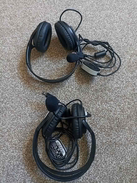 Photo of free microsoft headset with usb cable (Chipping Norton OX7) #1