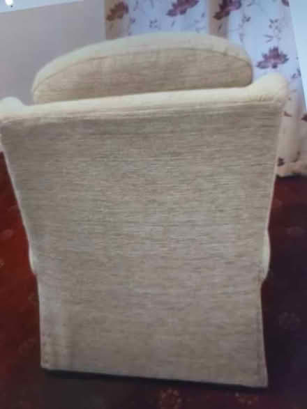Photo of free cream armchair (Waverton CH3) #3