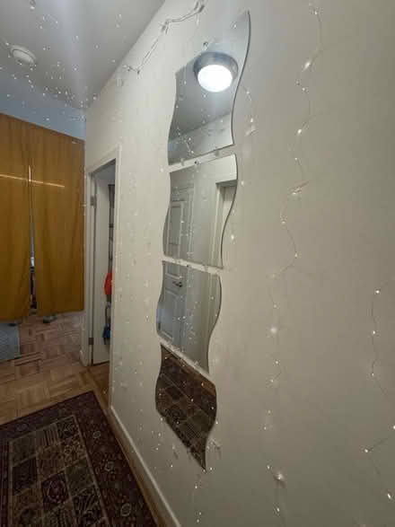 Photo of free Mirrors (20008, near BreadFurst) #3
