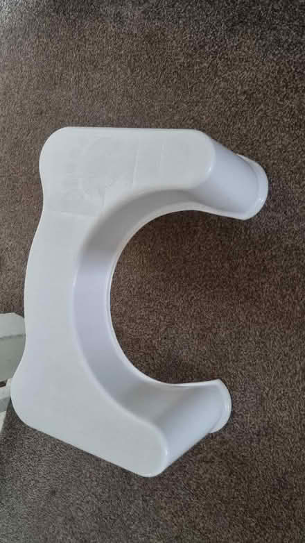 Photo of free Plastic Footstall (Surbinton KT6) #2