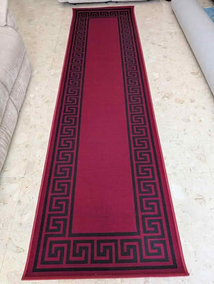 Photo of free red / black rug runner ex condition (Binley CV3) #3