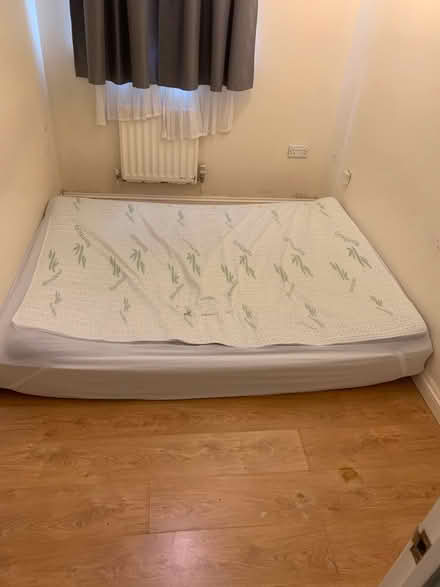 Photo of free Double size mattress to give away (NW9 5SF) #1