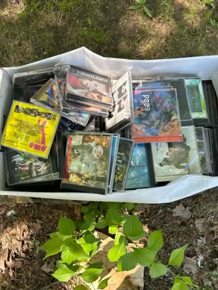 Photo of free CURB ALERT! Free CDs (worcester) #1