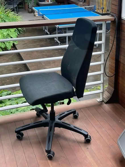 Photo of free 2 chairs, and comy couch (Mt Tabor) #2