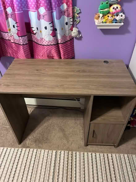 Photo of free Desk (Saugerties) #2