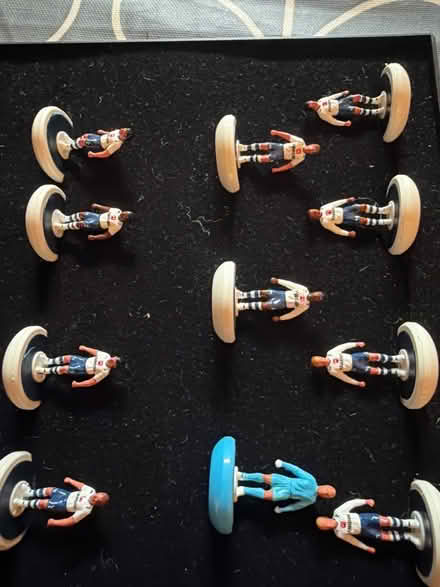 Photo of free ⚽ Subbuteo-style Tottenham Hotspur team (Mitcham's Corner CB4) #2