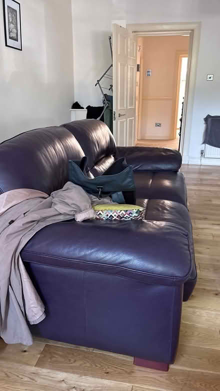 Photo of free sofa (West End G3) #1