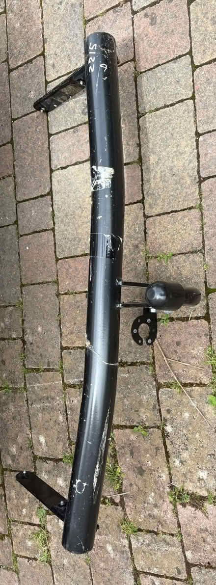 Photo of free Trailer hitch assembly for Skoda Yeti. New and unused. (Woodmancote GL11) #3