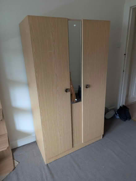Photo of free Wardrobe with mirror (Norbury sw16) #1