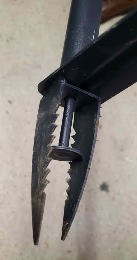 Photo of free Colwelt weed puller tool (Hunstanton PE36) #2