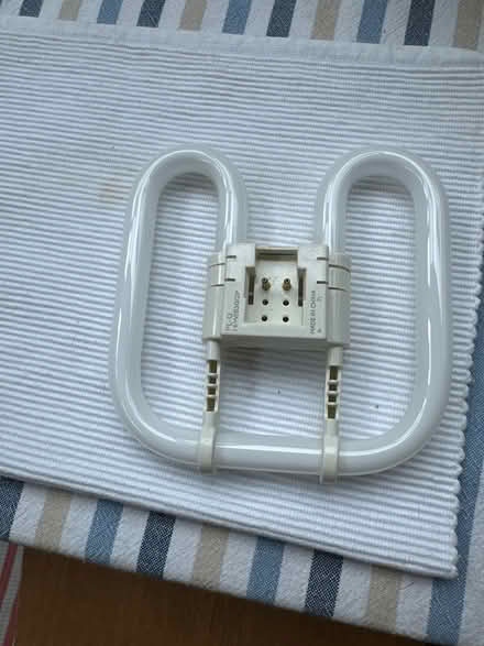Photo of free Bulb (Se6 2ha) #2