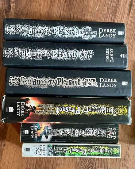 Photo of free Collection of Skullduggery novels (Wotton Pitch GL1) #1