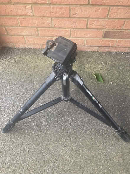Photo of free Valbon tripod (Leigh Park BA13) #1