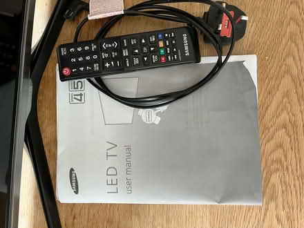 Photo of free 32” led tv (Hove (Blatchington windmill)) #2