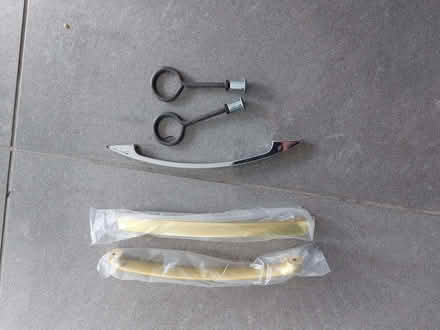 Photo of free Various cabinet handles (Haydon wick SN25) #4