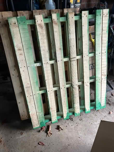 Photo of free Wooden pallet (Duffield DE56) #1