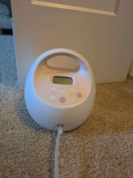 Photo of free Spectra breast pump (Northbrook,) #1